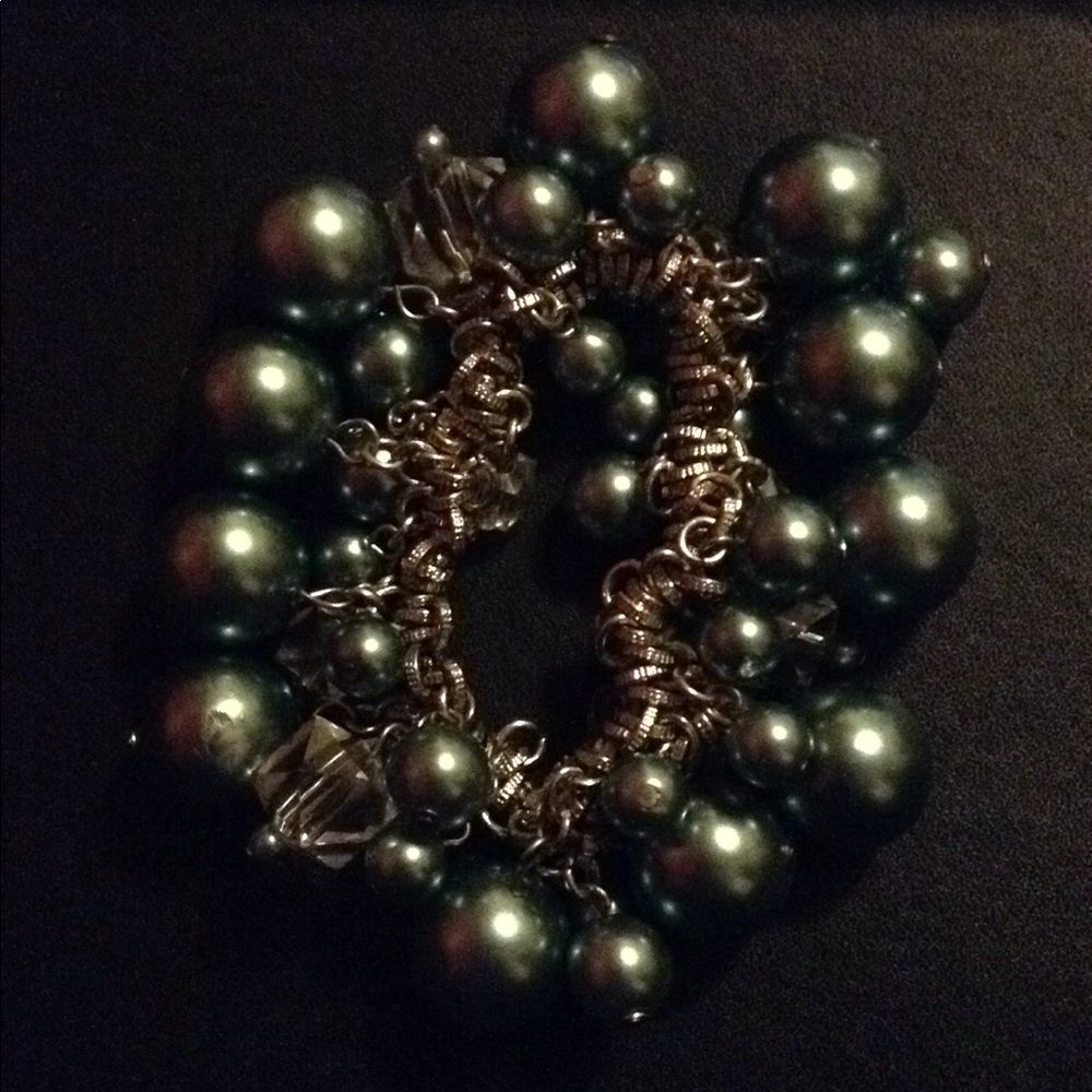 💚Beautiful blue faux pearl bracelet